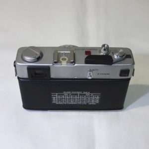 カメラ】ミノルタ Hi-Matic Eの2台目として色違いのシルバーを手に入れ