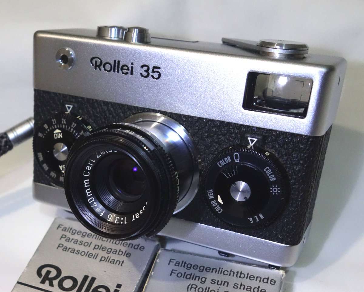 か*ラ様 Rollei 35 コンパクトフィルムカメラ　シンガポール製　動作未確 か*ラ様 Rollei 35 コンパクトフィルムカメラ シンガポール製 動作未確